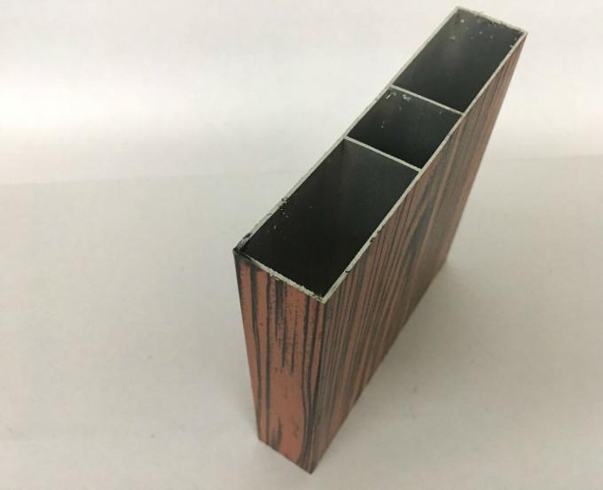 Van de het Aluminiumdeur van rode Kleuren Houten Finisn het Kaderprofiel T5 voor Bouwmaterialen